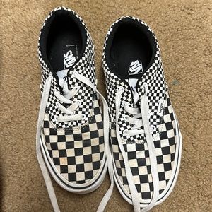 Vans youth 4 shoes